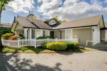 59 6488 168 Street, Surrey, BC, Surrey — Townhouse for sale