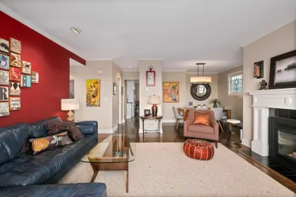 2 235 E Keith Road, North Vancouver, BC, North vancouver — Townhouse for sale