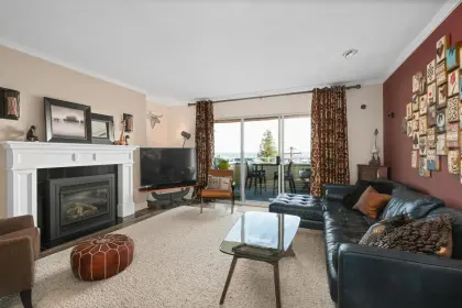 2 235 E Keith Road, North Vancouver, BC, North vancouver — Townhouse for sale