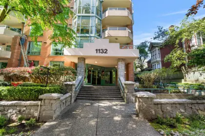 701 1132 Haro Street, Vancouver, BC, Vancouver — Apartment/Condo for sale