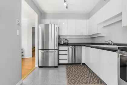 701 1132 Haro Street, Vancouver, BC, Vancouver — Apartment/Condo for sale