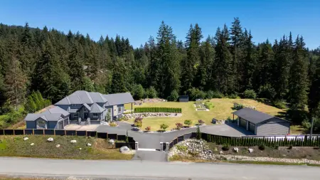 9750 Verchere Street, Mission, BC, Mission — Single Family Residence for sale