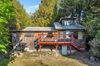 4573 Strathcona Road, North Vancouver, BC, North vancouver — Single Family Residence for sale
