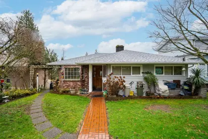 5644 Patrick Street, Burnaby, BC, Burnaby — Single Family Residence for sale
