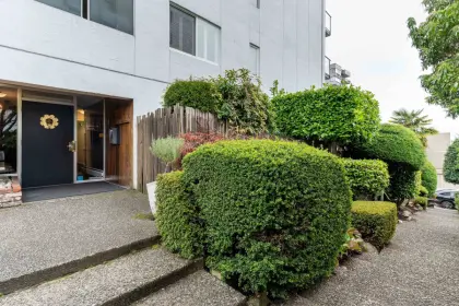 201 1845 Bellevue Avenue, West Vancouver, BC, West vancouver — Apartment/Condo for sale