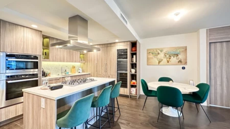 407 1768 Cook Street, Vancouver, BC, Vancouver — Apartment/Condo for sale