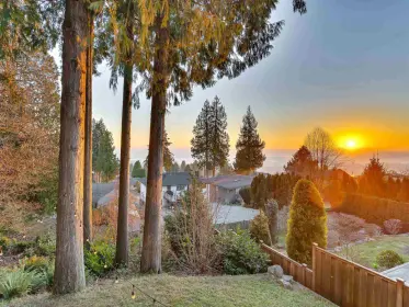 239 Tamarack Road, North Vancouver, BC, North vancouver — Single Family Residence for sale