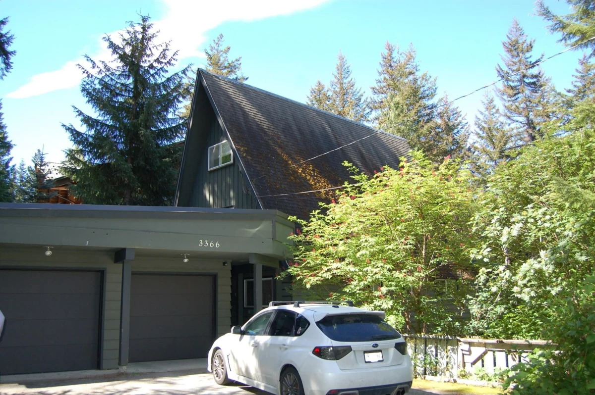 Family Room Photo of 3366 Lakeside Road, Whistler, BC