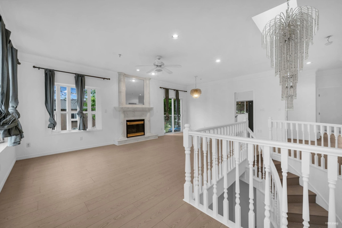 Family Room Photo of 3190 Grant Street, Vancouver, BC