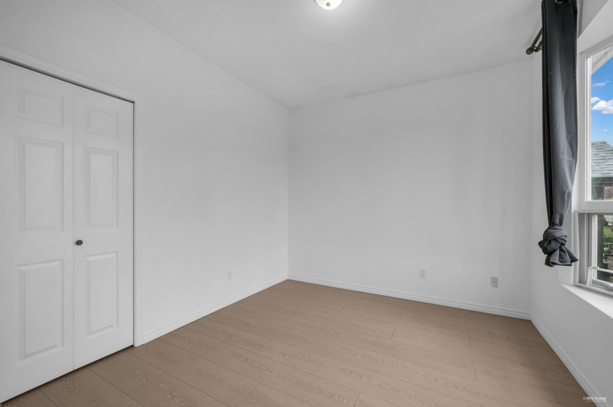 Garage Interior Photo of 3190 Grant Street, Vancouver, BC