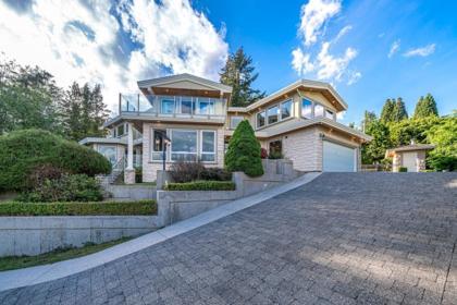 Aerial View of 761 Eyremount Drive, West Vancouver, BC