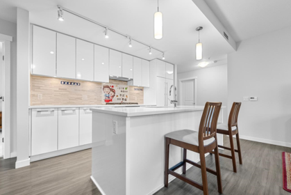 333 9551 Alexandra Road, Richmond, BC