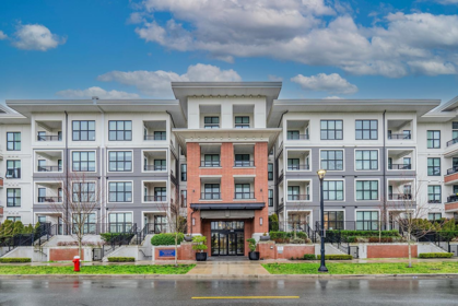 333 9551 Alexandra Road, Richmond, BC, West Cambie — 3 bed apartment/condo for sale