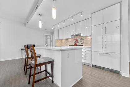 Kitchen Photo of 333 9551 Alexandra Road, Richmond, BC