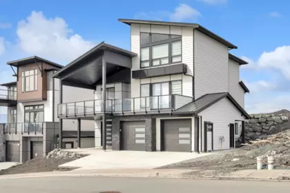 46173 Crestview Drive, Chilliwack, BC, Chilliwack — Single Family Residence for sale