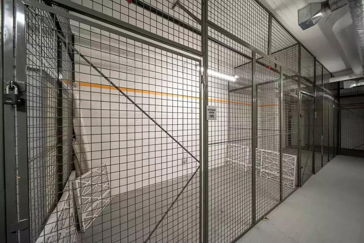 Entry Foyer Photo of 102 908 Keith Road, West Vancouver, BC