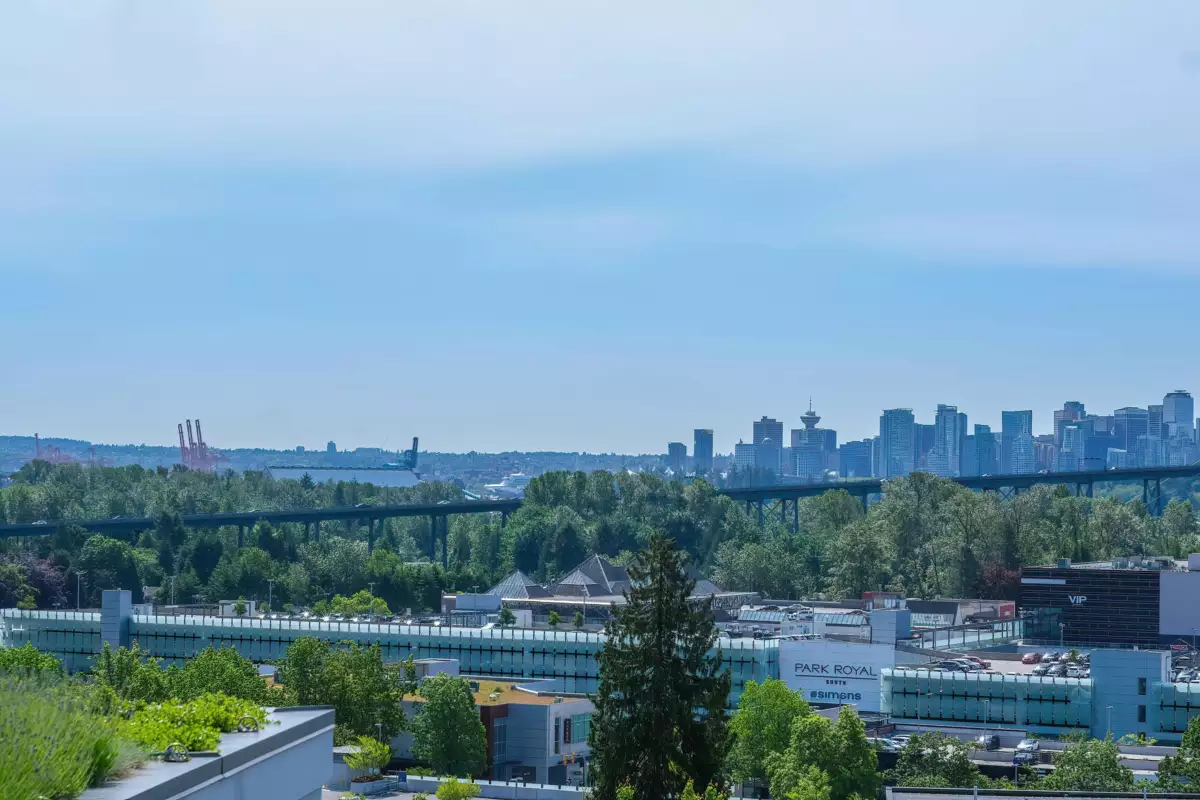 Exterior Front Photo of 102 908 Keith Road, West Vancouver, BC