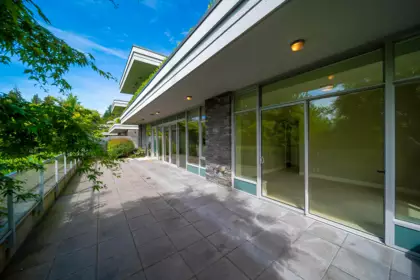 102 908 Keith Road, West Vancouver, BC