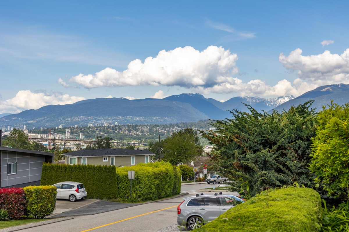 Family Room Photo of 4835 Empire Drive, Burnaby, BC