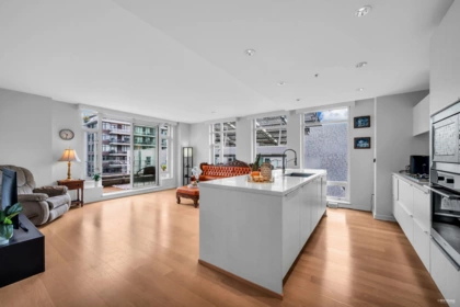 701 77 Walter Hardwick Avenue, Vancouver, BC, Vancouver — Apartment/Condo for sale