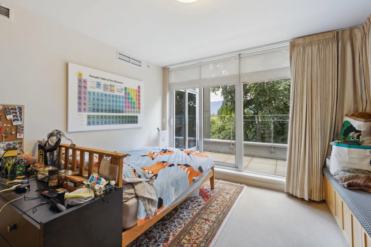 Entry Foyer Photo of TH12 1233 W Cordova Street, Vancouver, BC