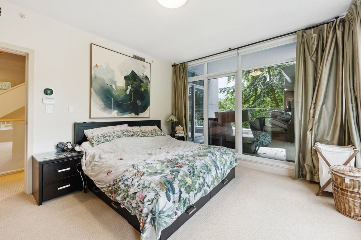 Office / Den Photo of TH12 1233 W Cordova Street, Vancouver, BC