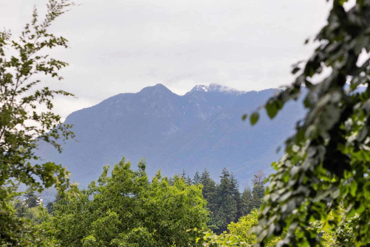 Swimming Pool Photo of TH12 1233 W Cordova Street, Vancouver, BC