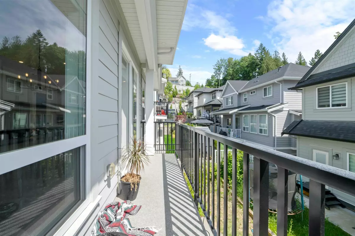 Guest Bathroom Photo of 36 4217 Old Clayburn Road, Abbotsford, BC