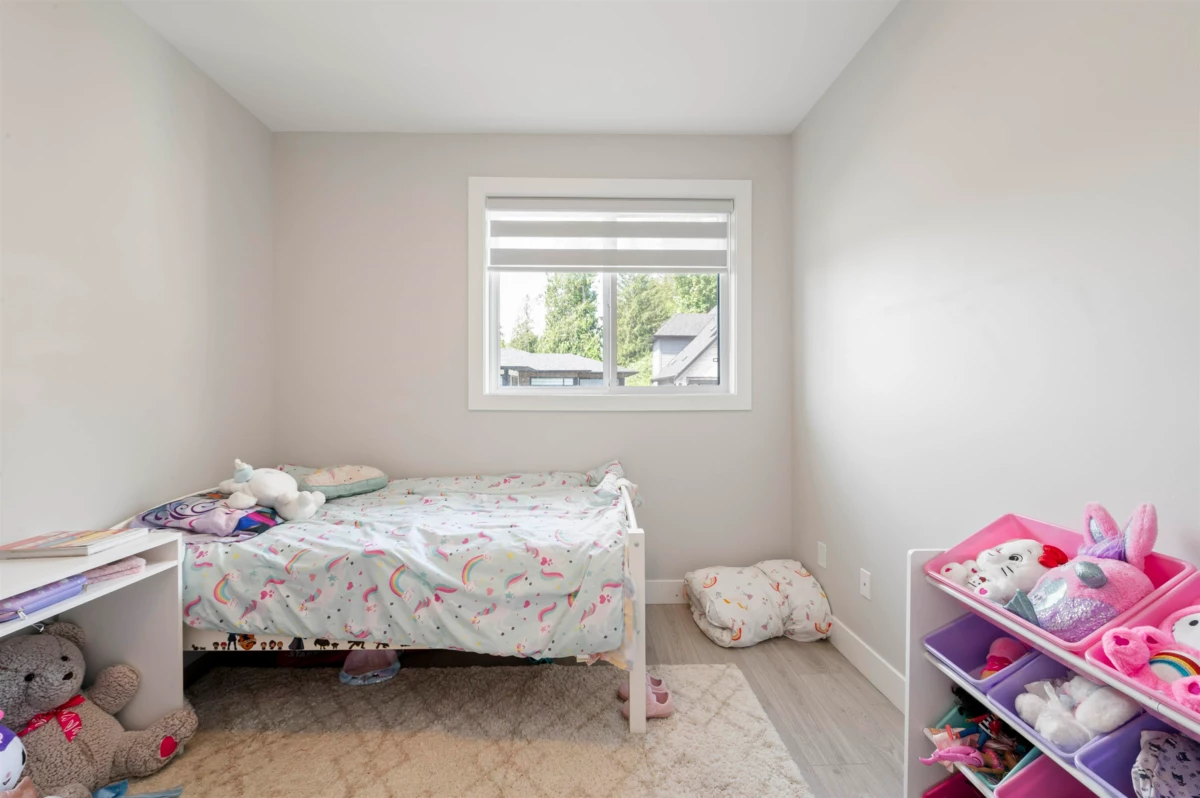 Hallway Photo of 36 4217 Old Clayburn Road, Abbotsford, BC