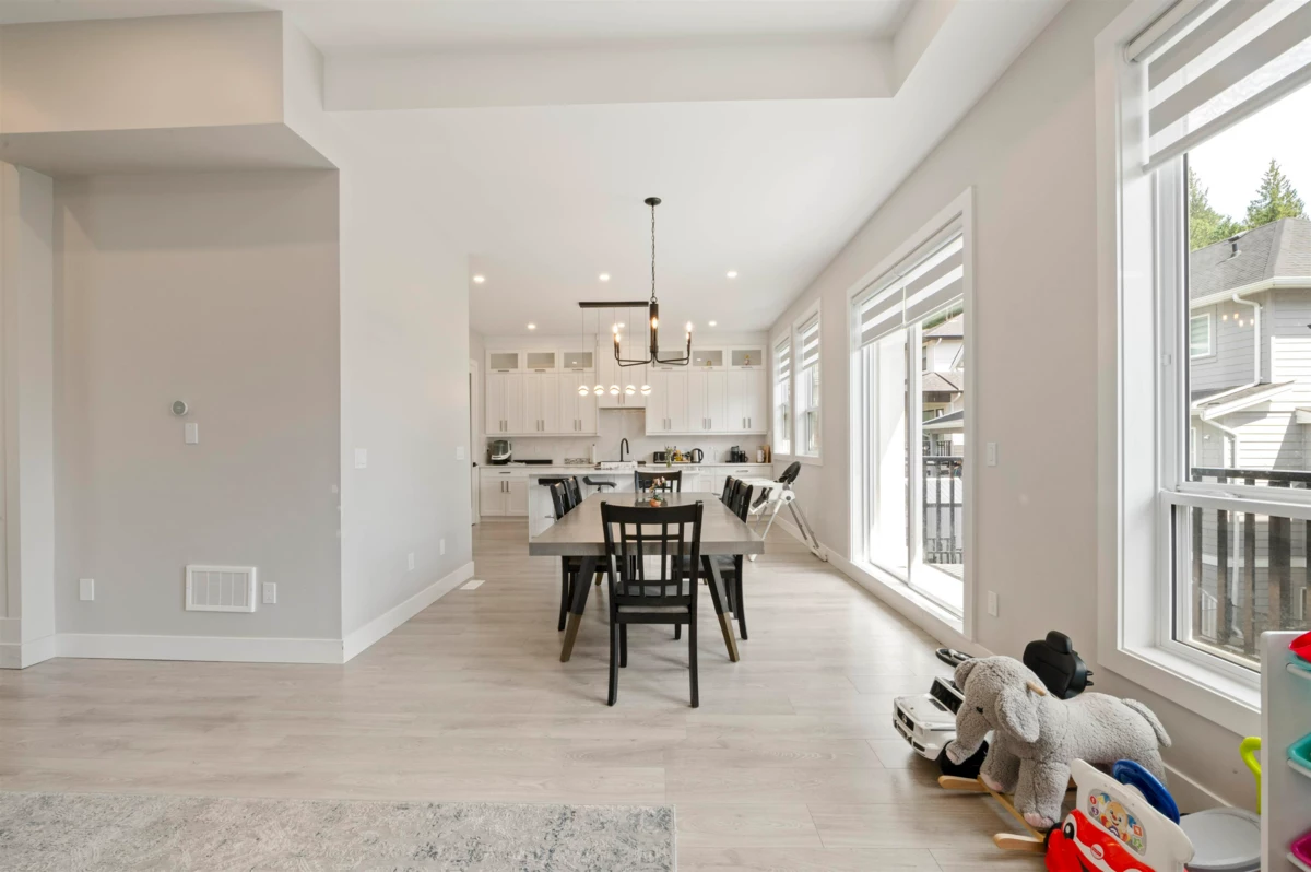 Primary Bedroom Photo of 36 4217 Old Clayburn Road, Abbotsford, BC