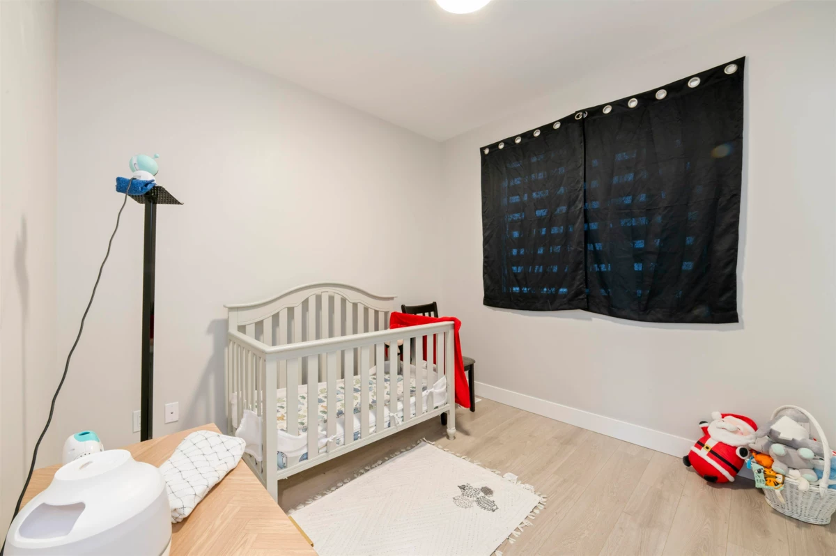 Staircase Photo of 36 4217 Old Clayburn Road, Abbotsford, BC