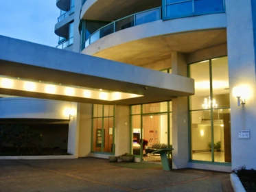 1105 8831 Lansdowne Road, Richmond, BC, Richmond — Apartment/Condo for sale