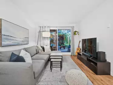 115 1429 E 4th Avenue, Vancouver, BC, Vancouver — Apartment/Condo for sale