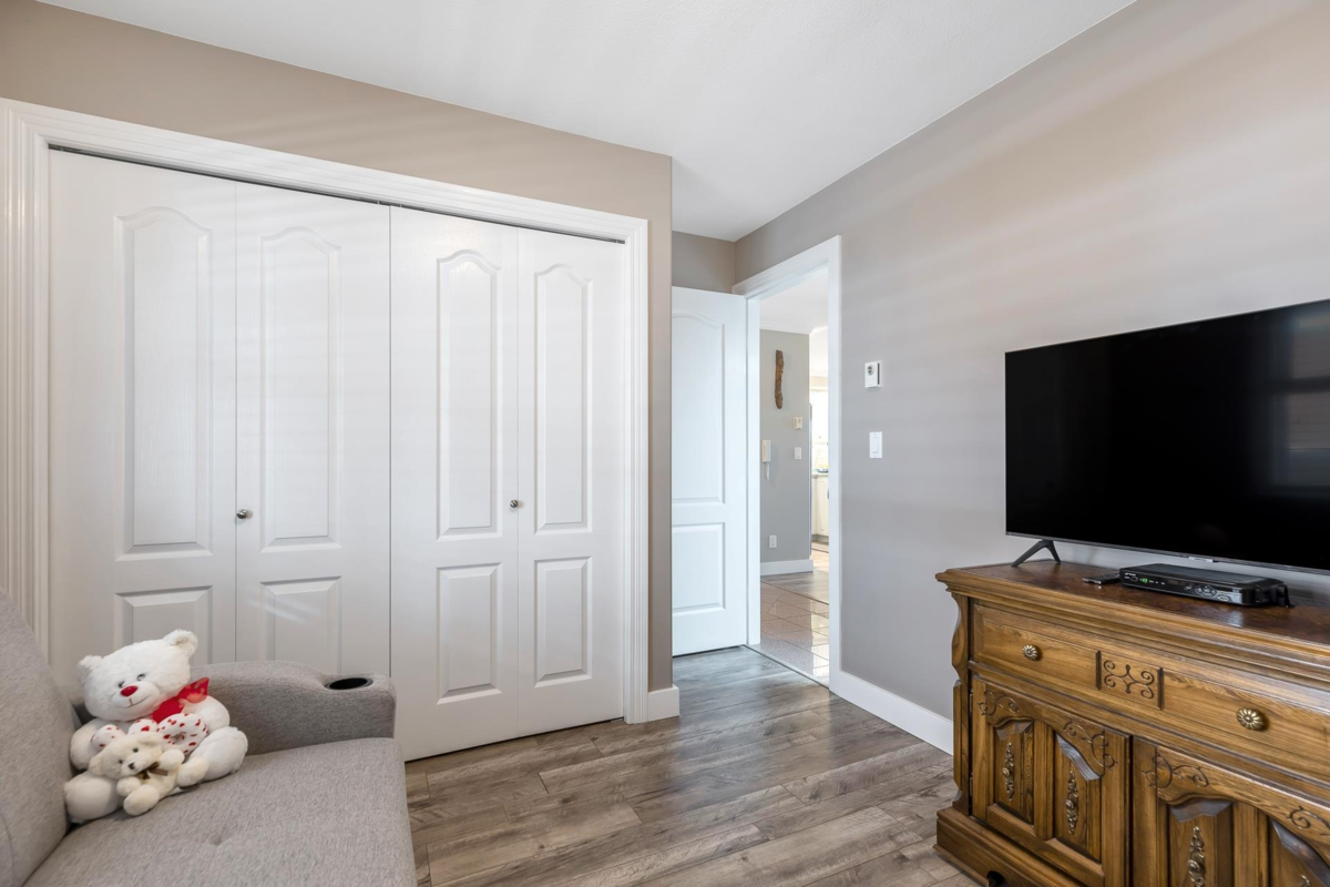 Garage Interior Photo of 202 15284 Buena Vista Avenue, White Rock, BC
