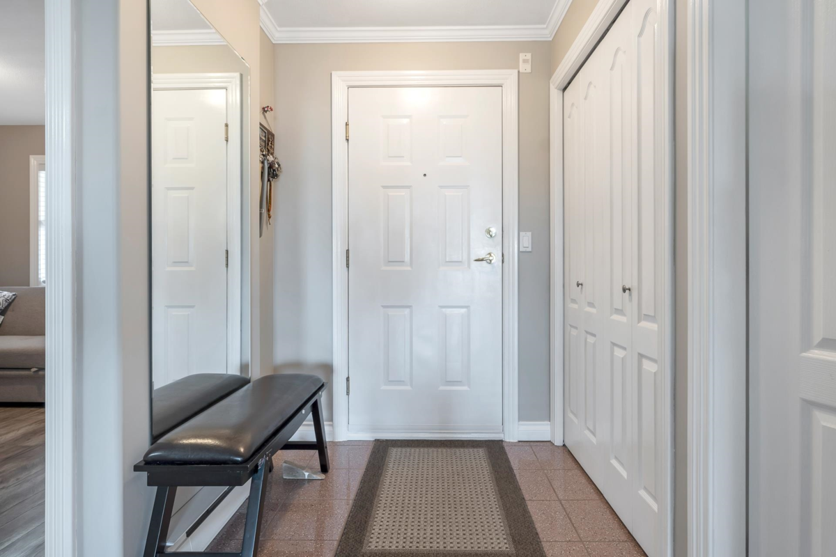 Outdoor Patio Photo of 202 15284 Buena Vista Avenue, White Rock, BC