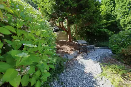 441 S Fletcher Road, Gibsons, BC, Gibsons — Single Family Residence for sale