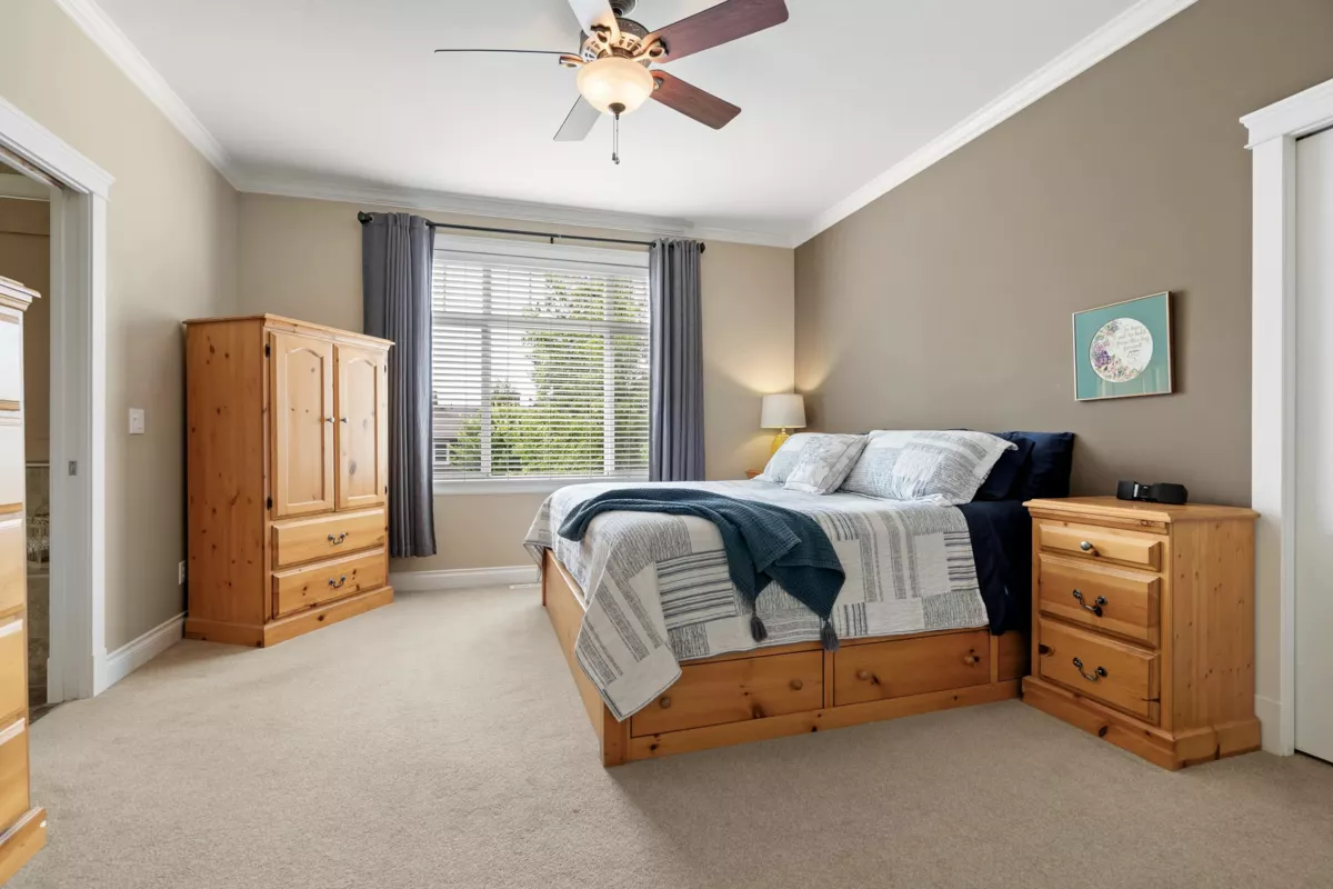 Mudroom Photo of 23669 133 Avenue, Maple Ridge, BC