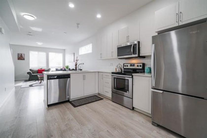 32 14555 68 Avenue, Surrey, BC, Surrey — Townhouse for sale