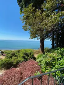 1714 Ocean Beach Esplanade, Gibsons, BC, Gibsons — Single Family Residence for sale