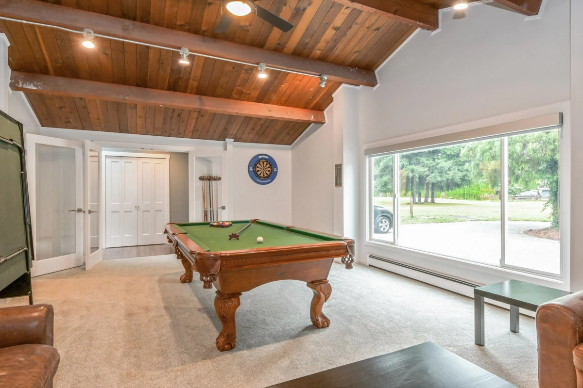 Mudroom Photo of 22948 132 Avenue, Maple Ridge, BC