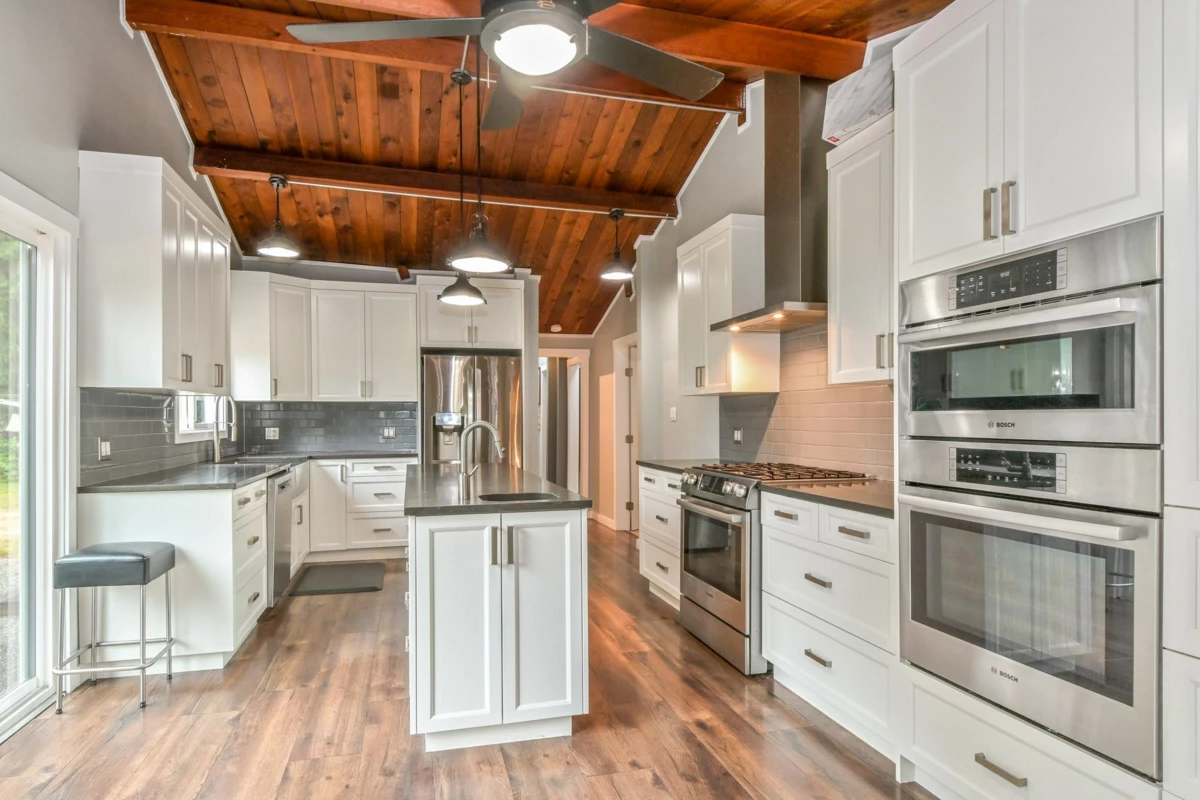 Powder Room Photo of 22948 132 Avenue, Maple Ridge, BC