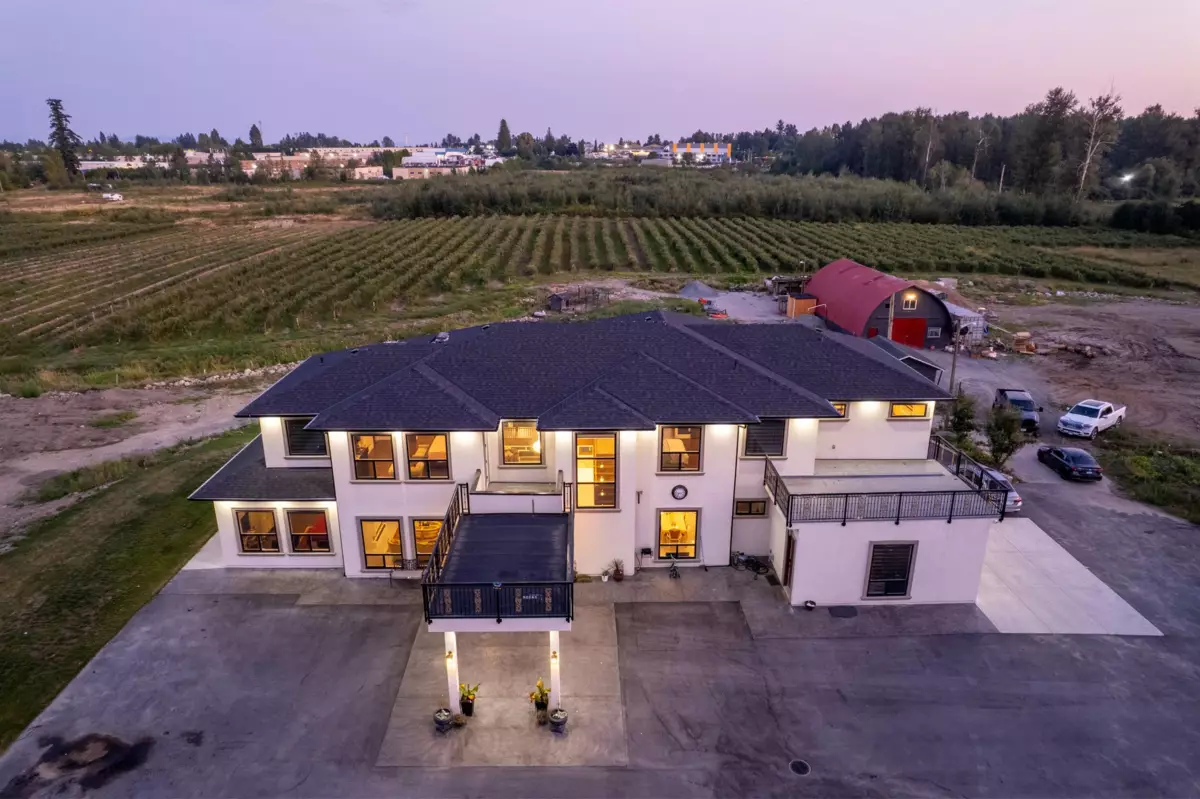 Dining Area Photo of 26070 36 Avenue, Langley, BC