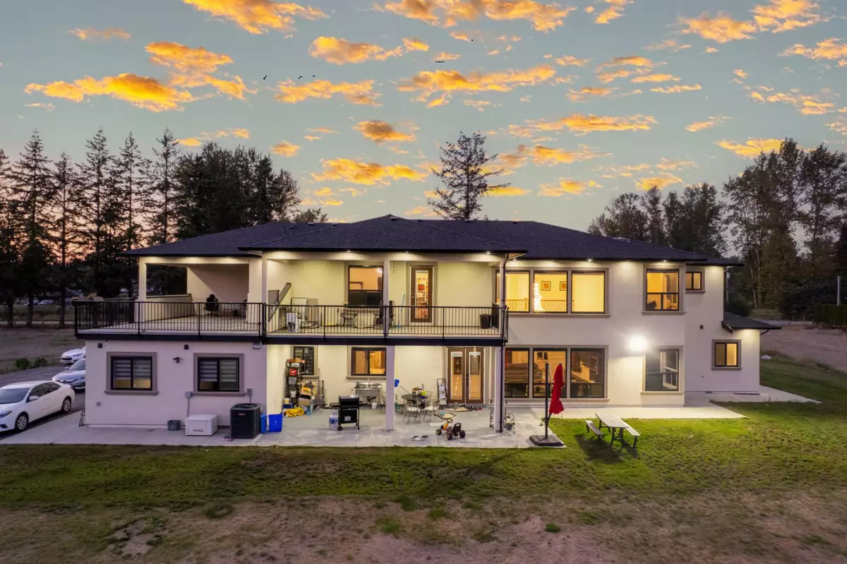 Exterior Rear Photo of 26070 36 Avenue, Langley, BC