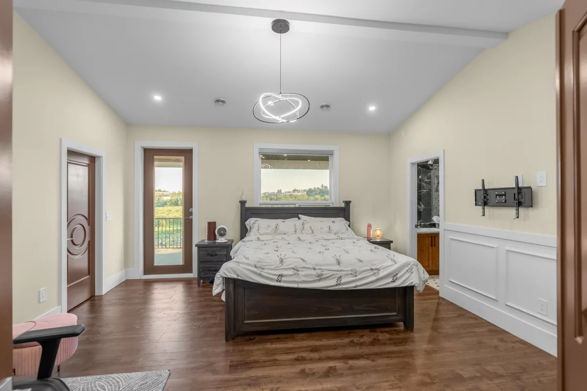 Outdoor Deck Photo of 26070 36 Avenue, Langley, BC