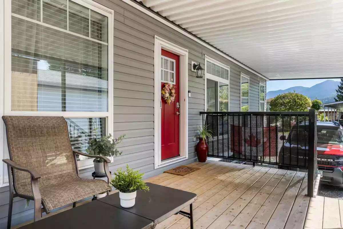 Family Room Photo of 26 6035 Vedder Road, Chilliwack, BC