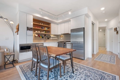 520 725 Marine Drive, North Vancouver, BC, North Vancouver — Apartment/Condo for sale
