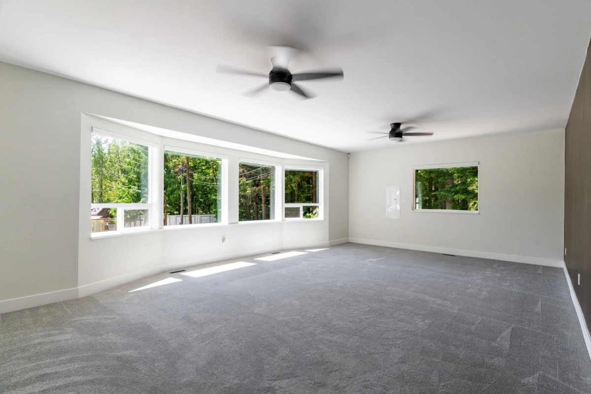 Basement Recreation Room Photo of 27561 Sayers Crescent, Maple Ridge, BC