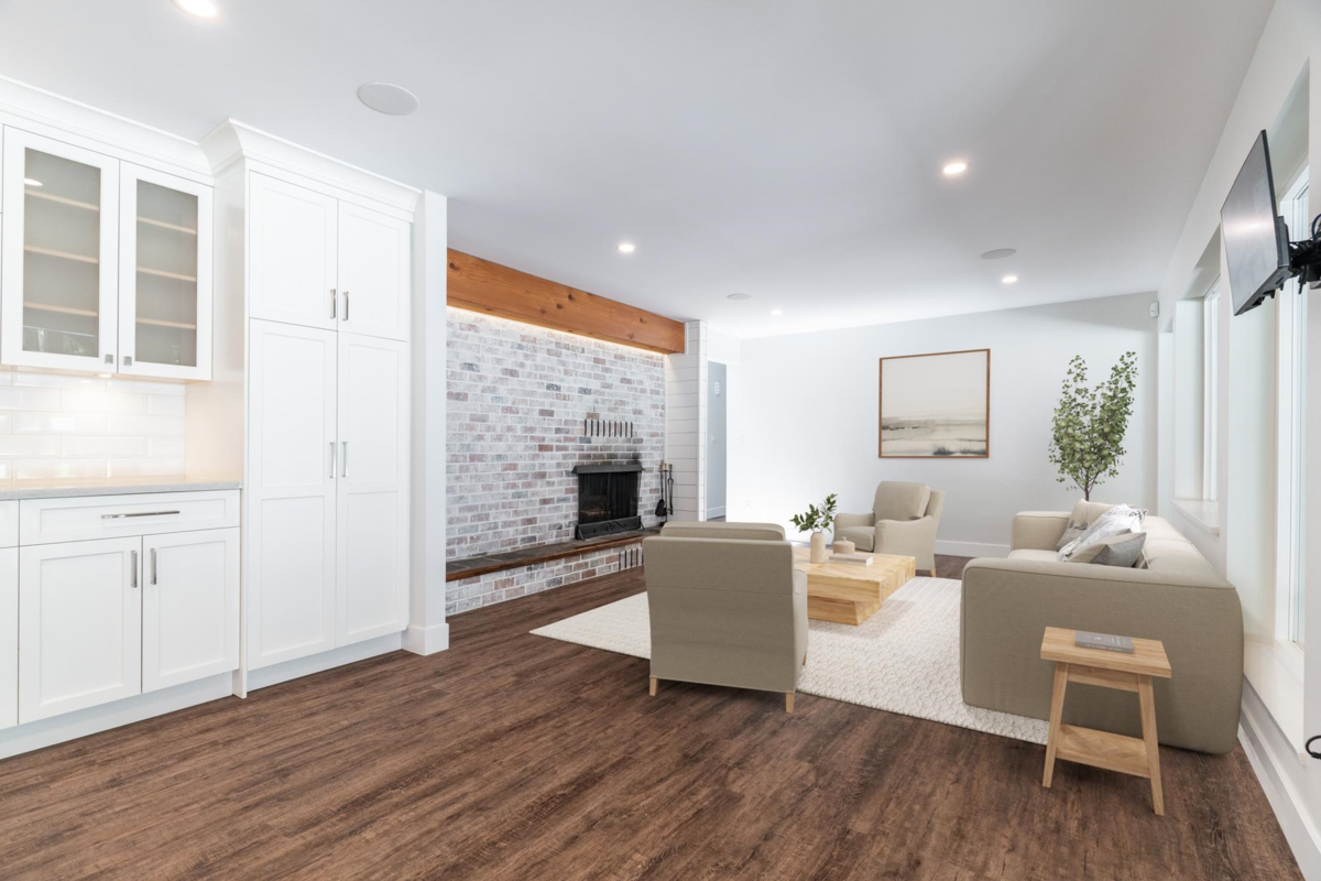 Primary Bathroom Photo of 27561 Sayers Crescent, Maple Ridge, BC