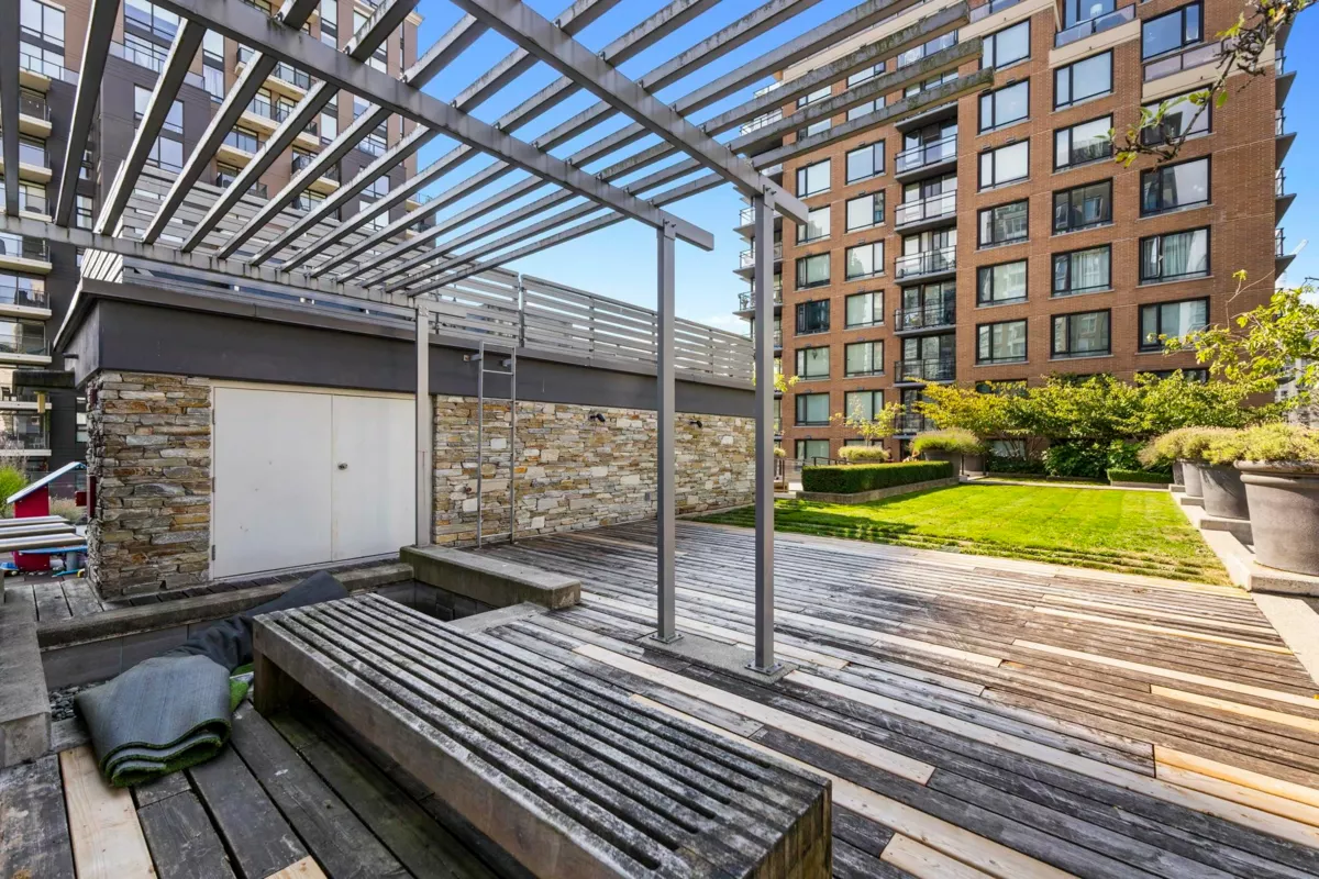 Outdoor Deck Photo of 507 1088 Richards Street, Vancouver, BC
