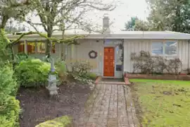 4067 Sunnycrest Drive, North Vancouver, BC